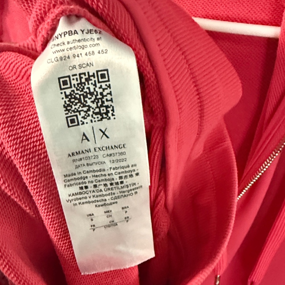 Armani Exchange sweatsuit - Picture 6 of 6